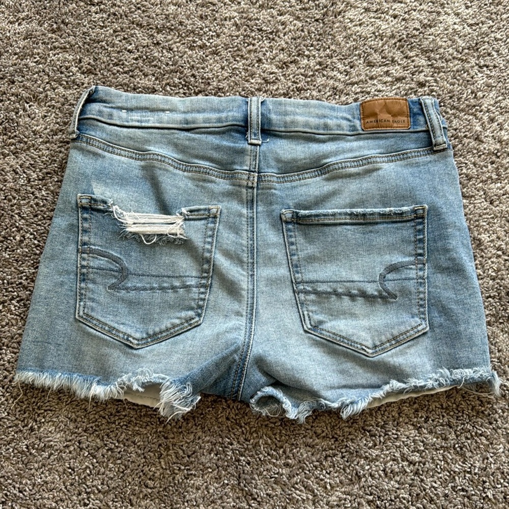 American Eagle curvy jean shorts size 4